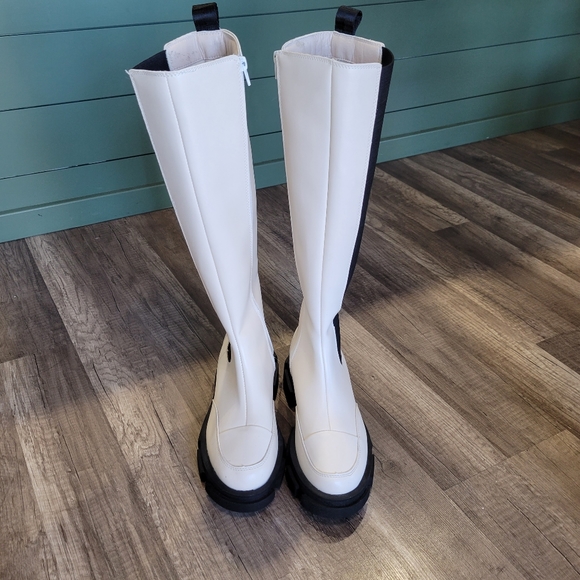 Nasty Gal White Platform Chunky Boots - Picture 3 of 8